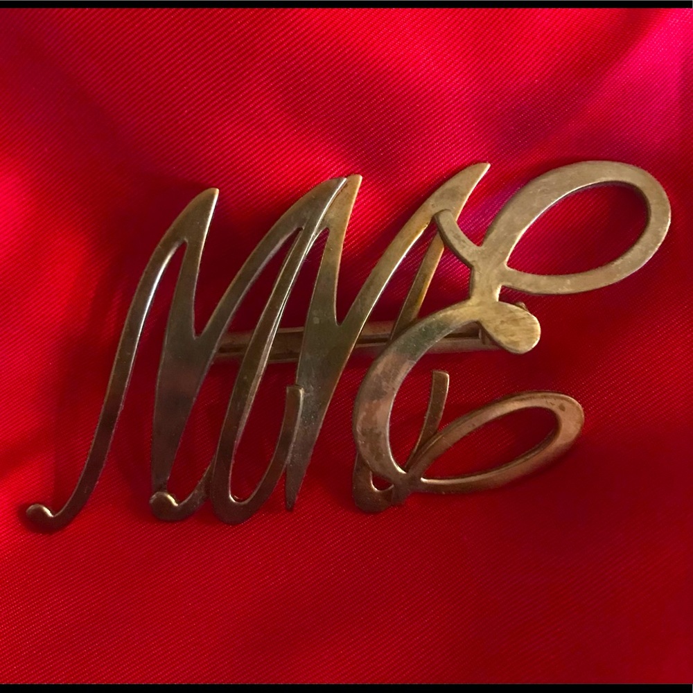 M M E gold monogram brooch v i n t a g e